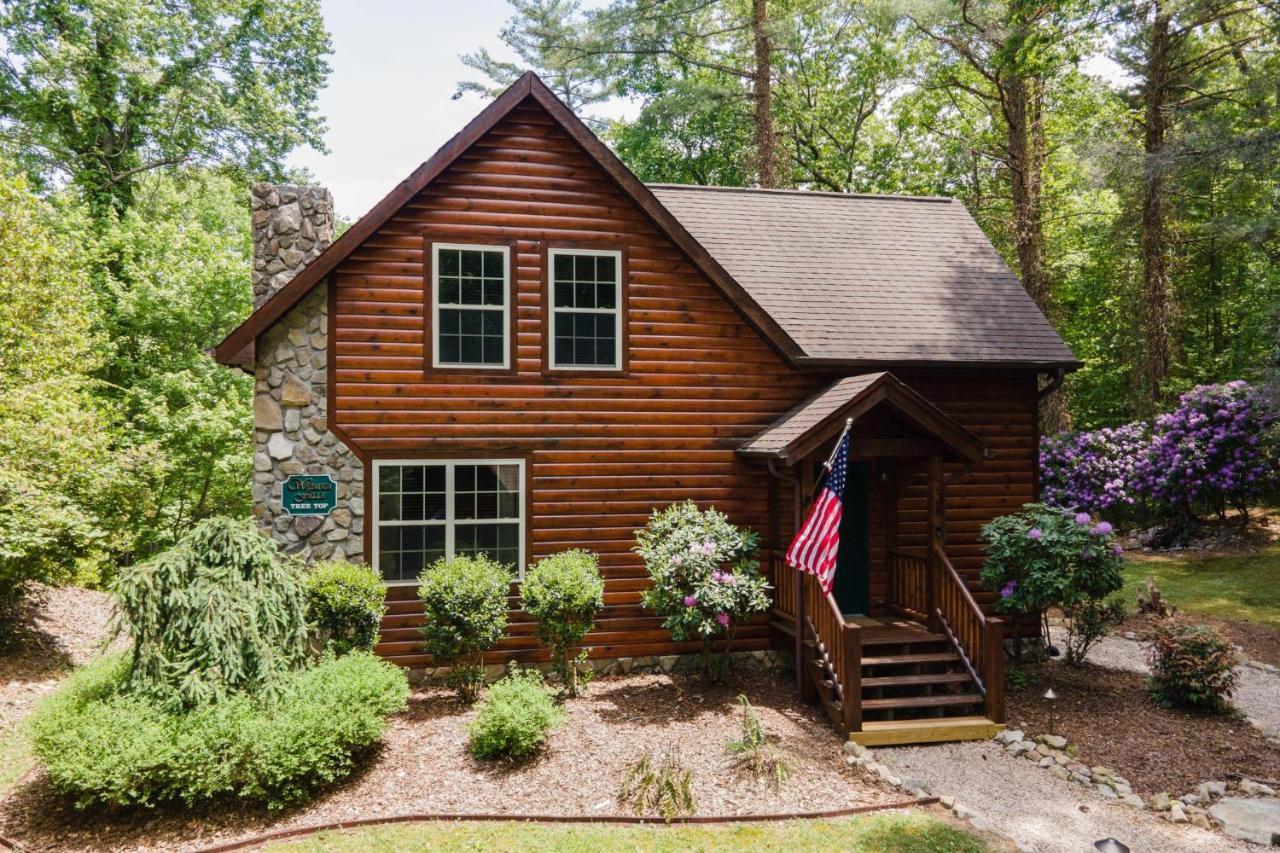Tree Top Lodge - Gorgeous Lake Cabin With Hot Tub & Magnificent Views Of Forests And Mountains! Cabin Butler Bagian luar foto